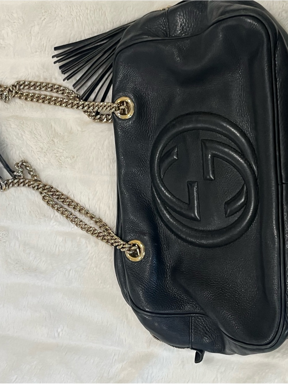 Gucci Black Leather Shoulder Bag with Gold Chain and Tassel